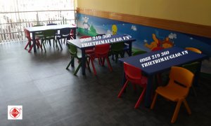 Bàn ghế mầm non, bàn ghế mẫu giáo, bàn ghế trẻ em tại Anh Văn Hội Việt Mỹ